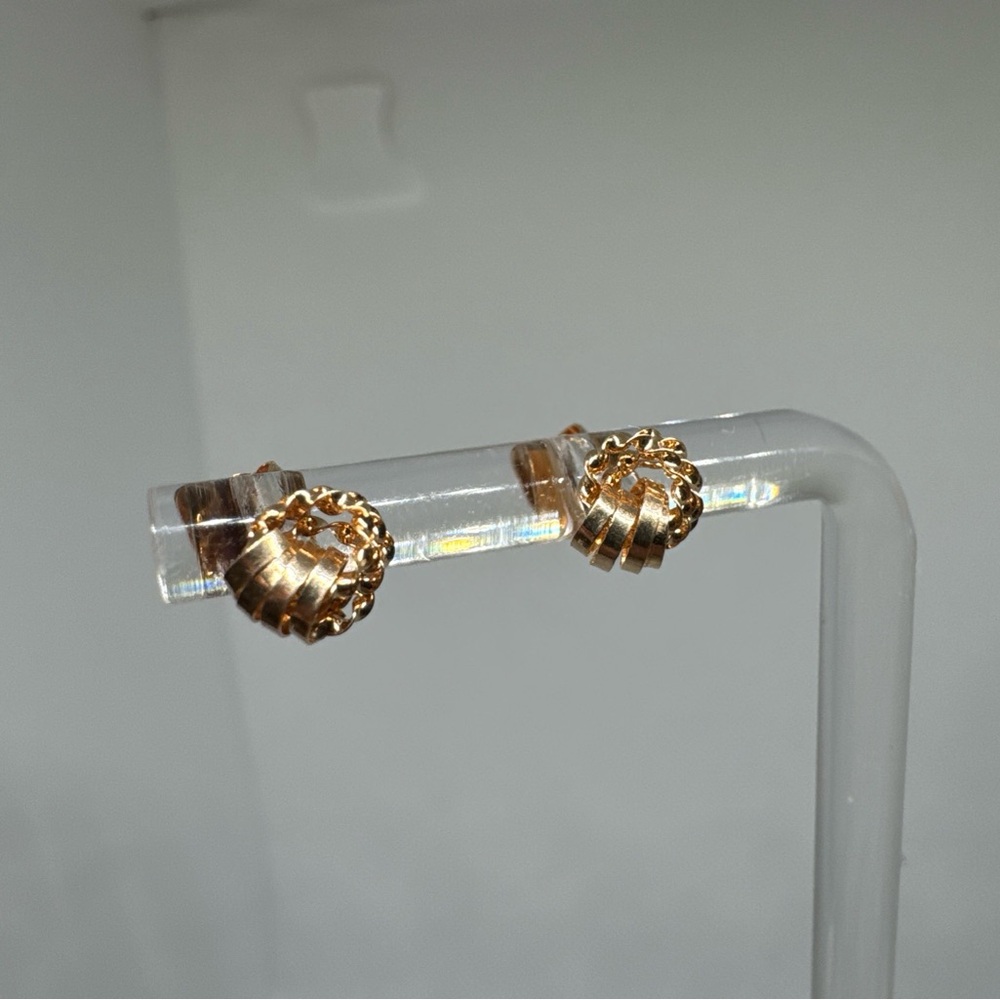 14k Yellow Gold Textured Knot Stud Earrings Beautiful Design 585 European
